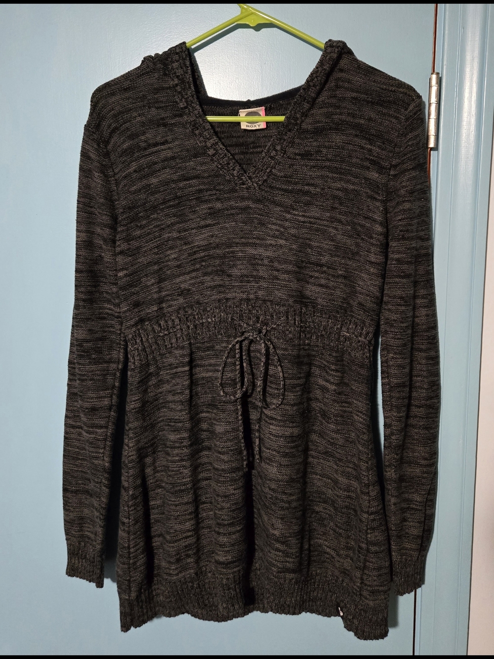 Roxy Charcoal Black Heather V-Neck Drawstring Tunic Sweater